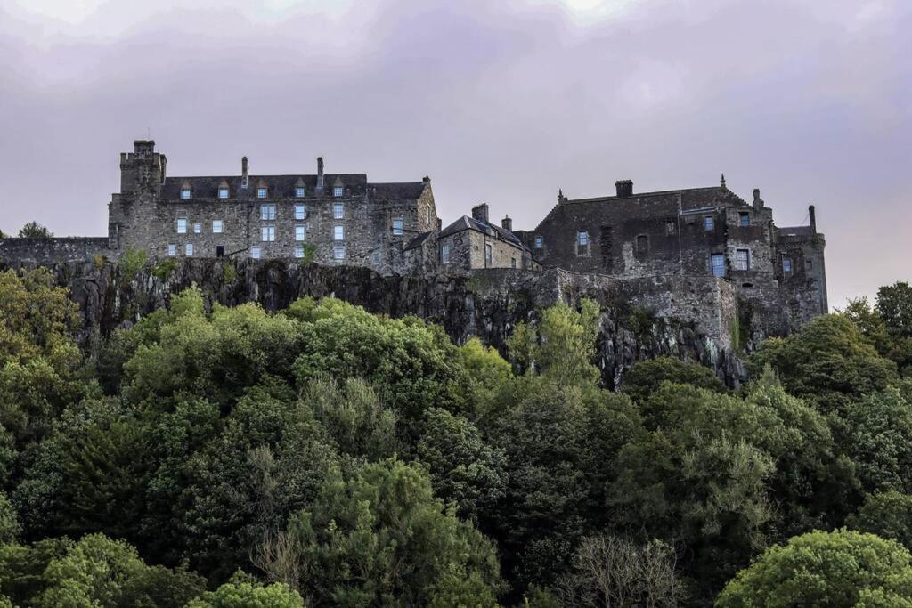 City Hub By The Castle Free Designated Parking Stirling Exteriér fotografie